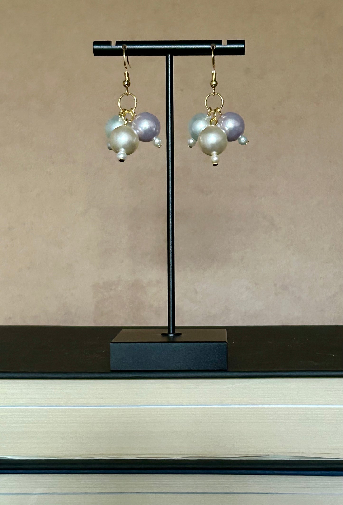 Pale Current Earrings