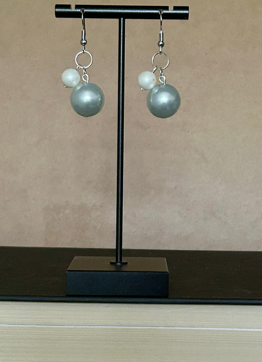 Soft Orbit Earrings